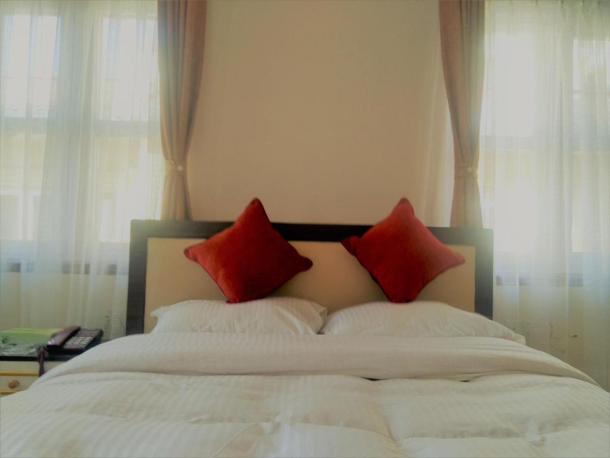Hidden Leaf Bed & Breakfast Lalitpur Exteriör bild
