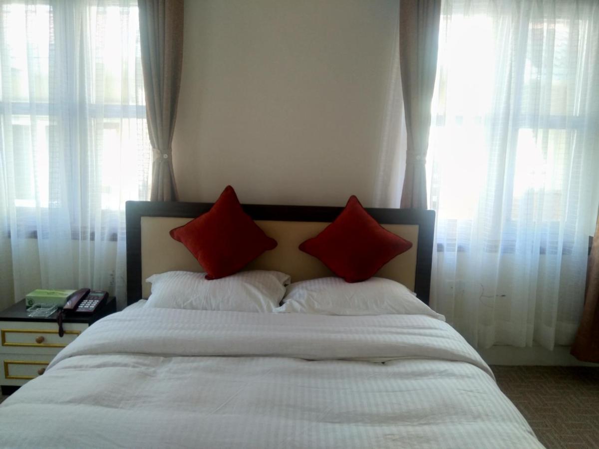 Hidden Leaf Bed & Breakfast Lalitpur Exteriör bild